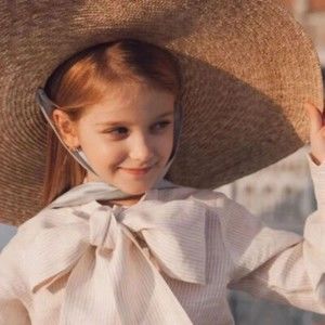 Meet your Posher, Antony